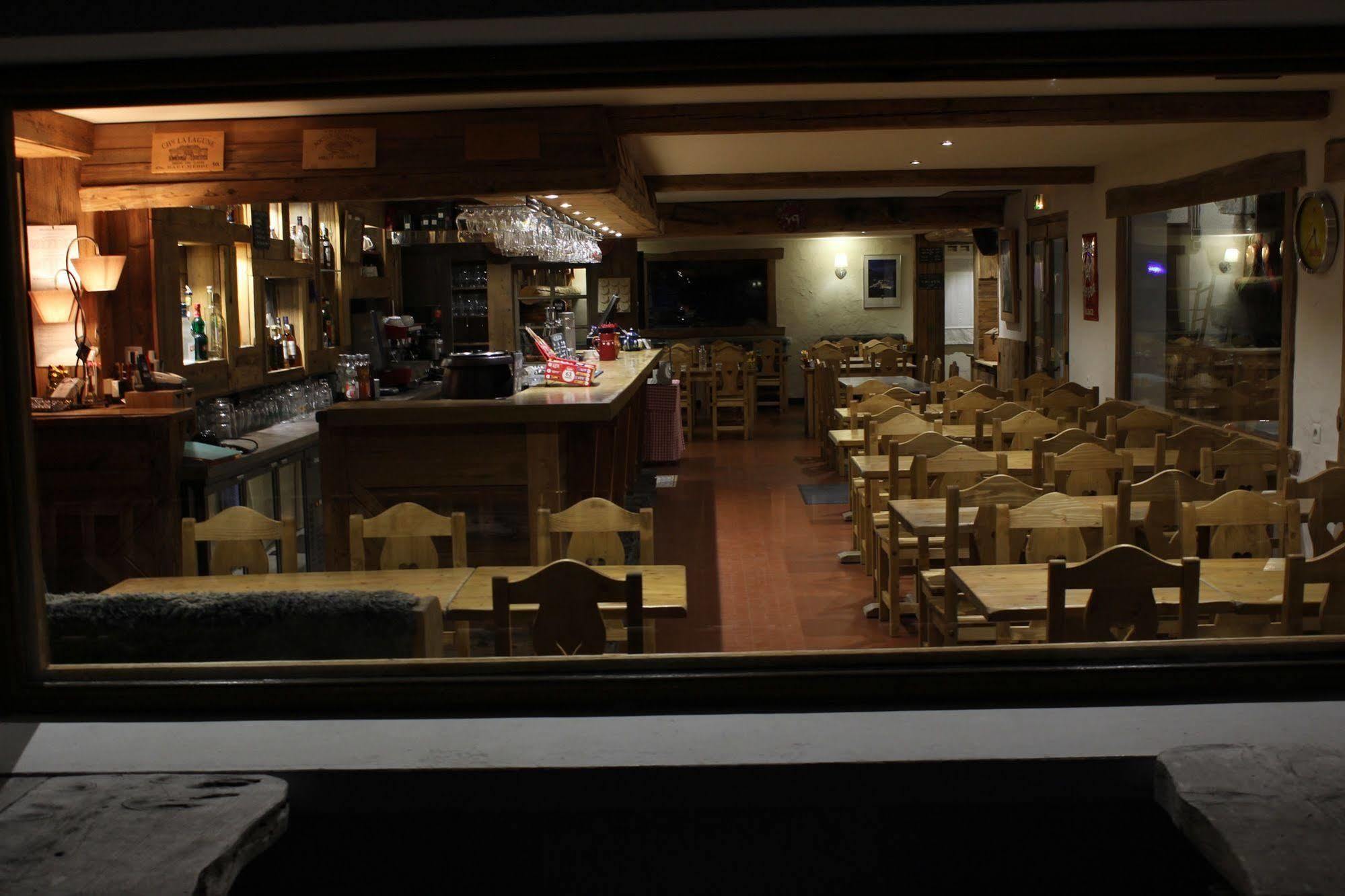 Hotel Restaurant U'Fredy La Clusaz Ngoại thất bức ảnh