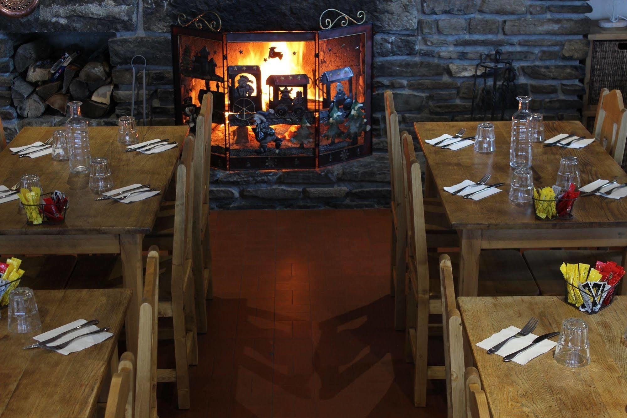 Hotel Restaurant U'Fredy La Clusaz Ngoại thất bức ảnh