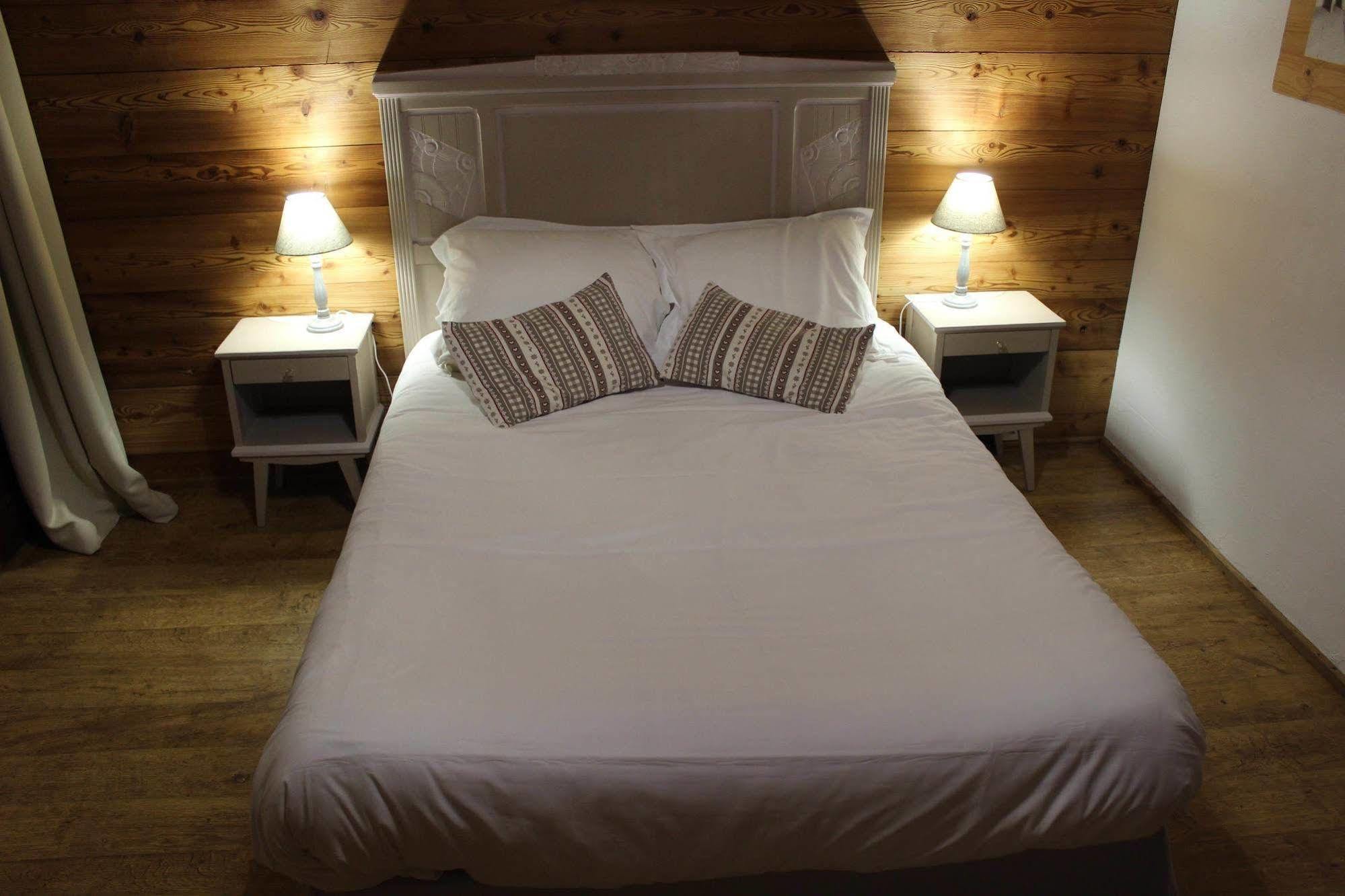 Hotel Restaurant U'Fredy La Clusaz Ngoại thất bức ảnh